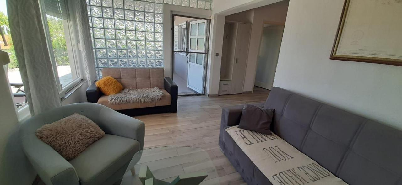 Apartment Mezaroca Rogoznica  Exteriér fotografie